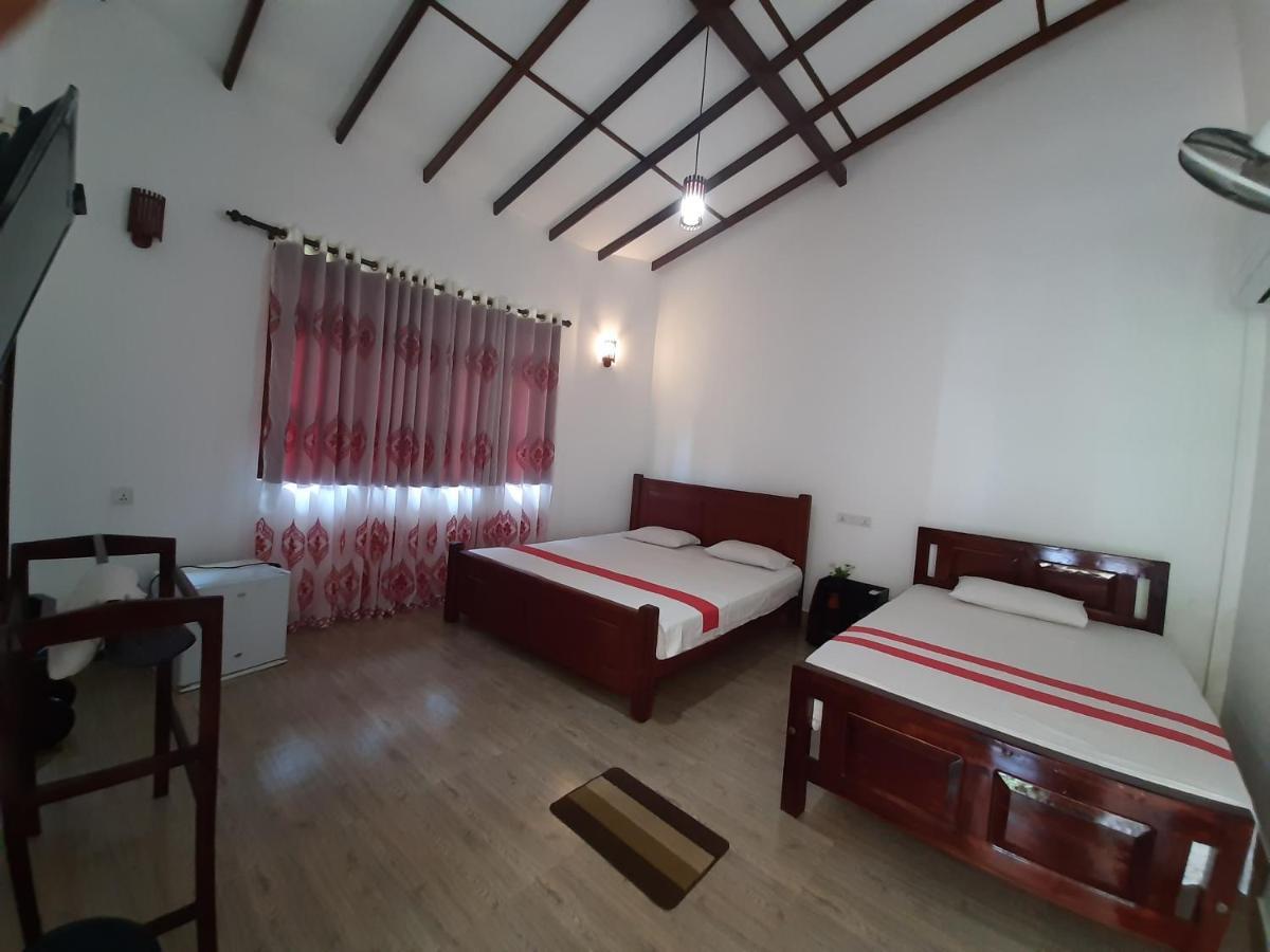 Lavender Home Yala Safari Tissamaharama Bagian luar foto